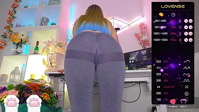 Snapshot of Elena-Marilyn chatting on 12, 3, 2025 Elena-Marilyn online show from 12, 3, 2025