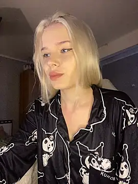 Snapshot of SIMBA_BOS chatting on 25, 12, 2024 SIMBA BOS online show from 25, 12, 2024