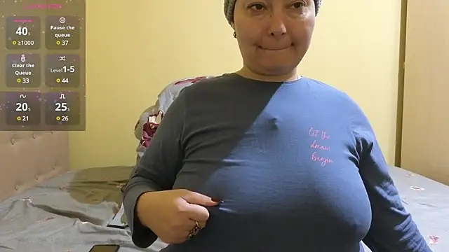 Snapshot of BBW_MILF_4U chatting on 8, 2, 2025 BBW MILF 4U online show from 8, 2, 2025