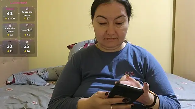 Snapshot of BBW_MILF_4U chatting on 8, 2, 2025 BBW MILF 4U online show from 8, 2, 2025