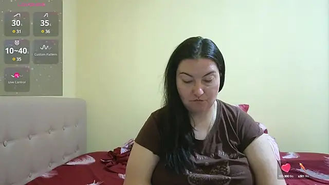 Snapshot of BBW_MILF_4U chatting on 16, 3, 2025 BBW MILF 4U online show from 16, 3, 2025