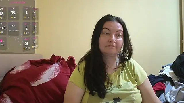 Snapshot of BBW_MILF_4U chatting on 17, 3, 2025 BBW MILF 4U online show from 17, 3, 2025