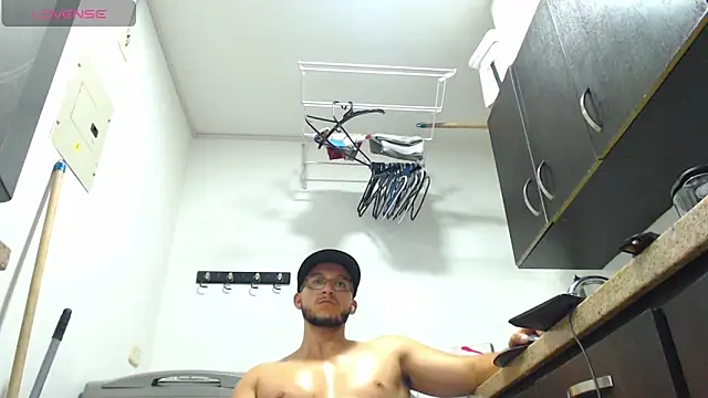 Snapshot of MarcusMilarc chatting on 20, 1, 2025 MarcusMilarc online show from 20, 1, 2025