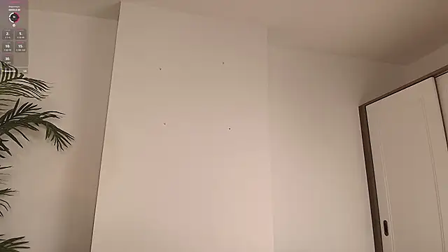 Alice N Wooderland online show from 16, 2, 2025