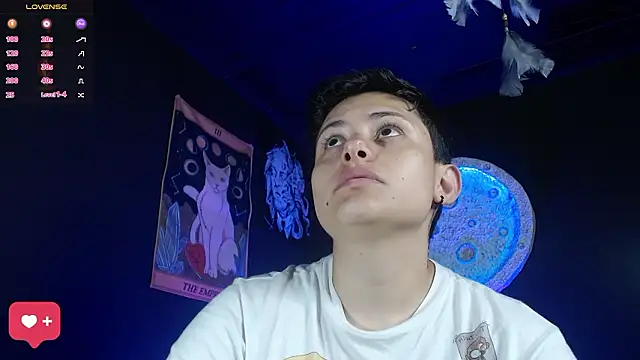 girl intense444 online show from 5, 2, 2026