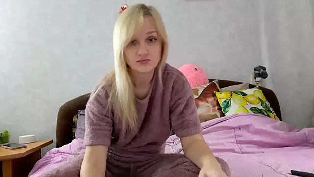 ModelEva online show from 9, 10, 2025