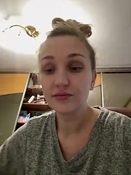 ModelEva online show from 14, 12, 2025