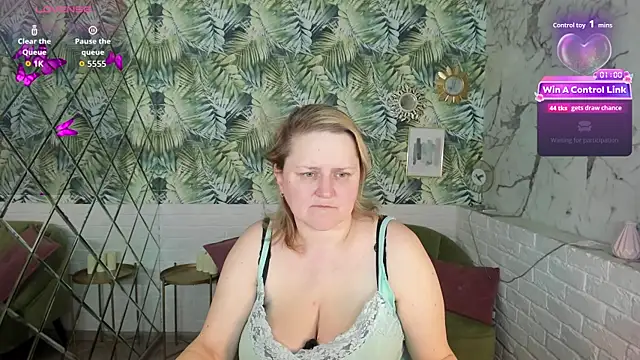 ScarlettSoft online show from 3, 4, 2026