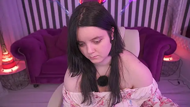 LittleShyy online show from 18, 7, 2026