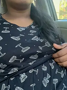 Dhiyapink online show from 20, 12, 2024