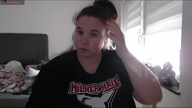 Snapshot of AureliaWinter chatting on 2, 11, 2025 AureliaWinter online show from 2, 11, 2025