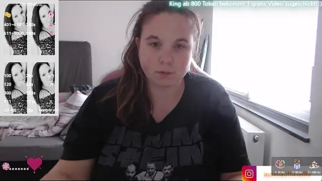 Snapshot of AureliaWinter chatting on 4, 11, 2025 AureliaWinter online show from 4, 11, 2025