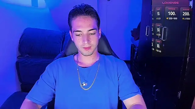 Alex smith00 online show from 4, 1, 2025