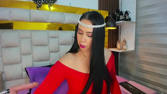 bigass monic online show from 5, 3, 2025