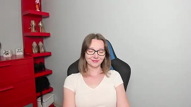 Cookie zoe online show from 26, 5, 2026