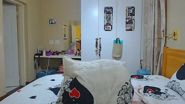 Hotgrannyx online show from 13, 3, 2025