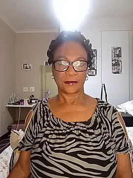 Hotgrannyx online show from 26, 9, 2025