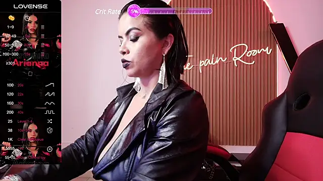 arianna smith  online show from 1, 2, 2025