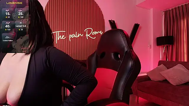 arianna smith  online show from 27, 2, 2025