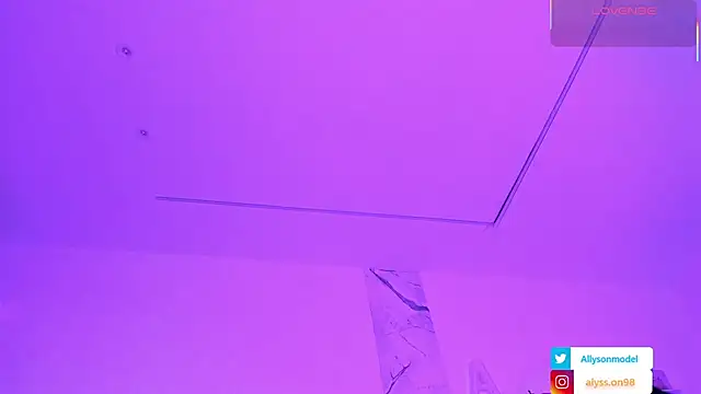 alysson 18 online show from 27, 5, 2026
