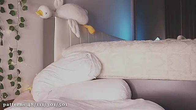 Snapshot of liassmolly1_couple chatting on 28, 2, 2025 liassmolly1 couple online show from 28, 2, 2025