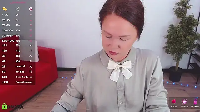 Snapshot of VickyGolden chatting on 17, 6, 2026 VickyGolden online show from 17, 6, 2026