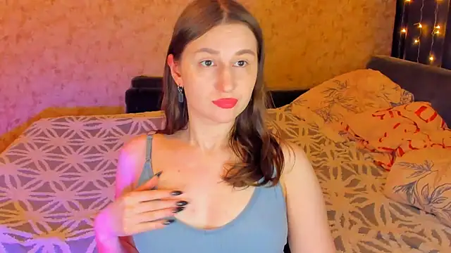 Snapshot of Leliana_Fucker chatting on 19, 1, 2025 Leliana Fucker online show from 19, 1, 2025