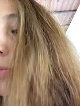 VickyHoult online show from 28, 12, 2024