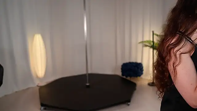 KittyCaitlin online show from 13, 7, 2026