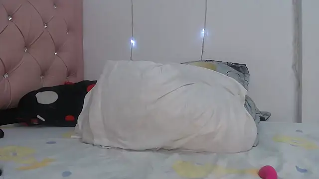 karlota 28 online show from 15, 2, 2025