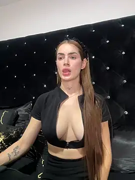 SofiaCarter online show from 9, 1, 2025