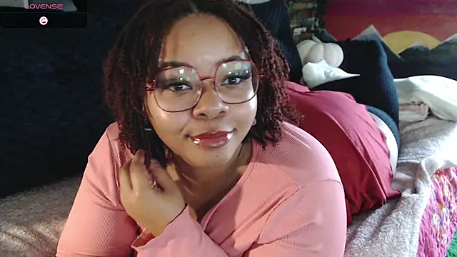 Snapshot of -khayaparker chatting on 27, 12, 2024 -khayaparker online show from 27, 12, 2024