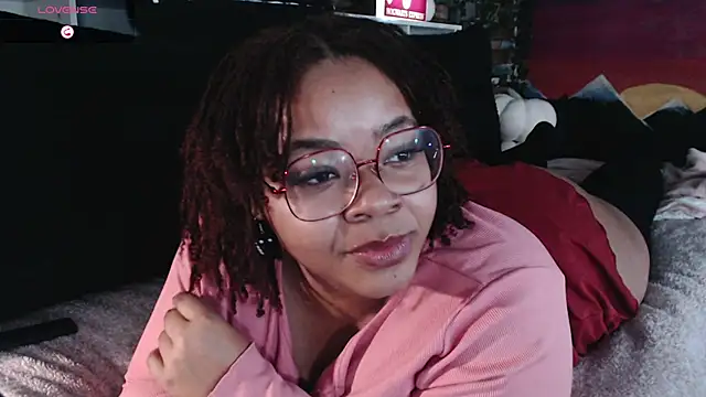 Snapshot of -khayaparker chatting on 27, 12, 2024 -khayaparker online show from 27, 12, 2024