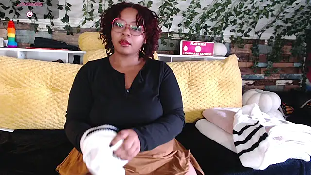 Snapshot of -khayaparker chatting on 5, 1, 2025 -khayaparker online show from 5, 1, 2025