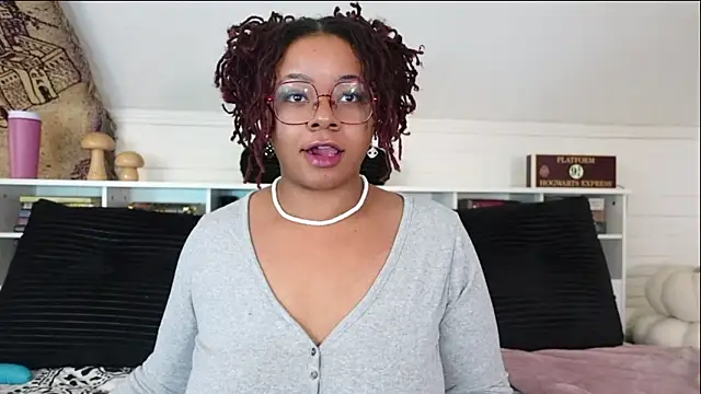 -khayaparker online show from 14, 2, 2026