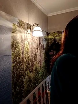 LazyTanukii online show from 3, 10, 2025