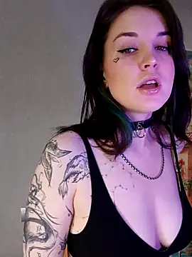 LazyTanukii online show from 17, 10, 2025