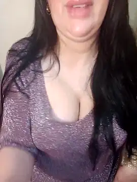 Snapshot of Queen_sousou chatting on 13, 3, 2025 Queen sousou online show from 13, 3, 2025