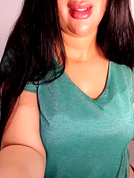 Snapshot of Queen_sousou chatting on 20, 9, 2025 Queen sousou online show from 20, 9, 2025