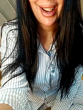 Snapshot of Queen_sousou chatting on 18, 12, 2025 Queen sousou online show from 18, 12, 2025