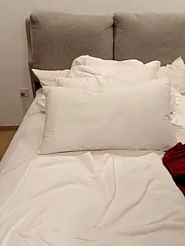 Queen sousou online show from 10, 4, 2026