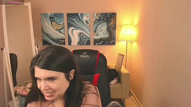 BattyMoll online show from 28, 1, 2025