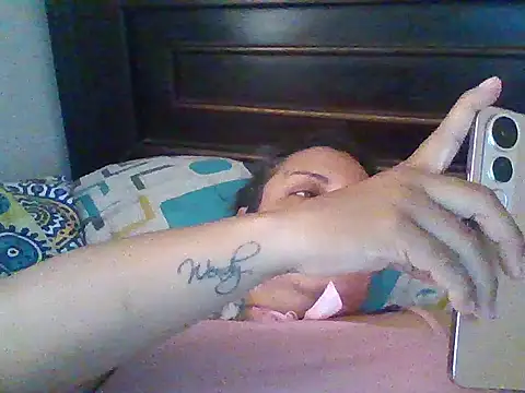 HallyGirlHot online show from 26, 2, 2026