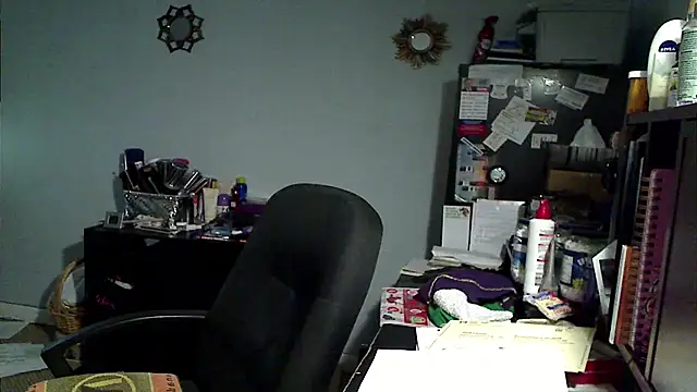 XTRAHORNYONE online show from 7, 5, 2026