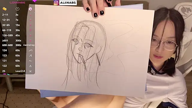 Snapshot of aliiiiiina chatting on 10, 1, 2025 aliiiiiina online show from 10, 1, 2025