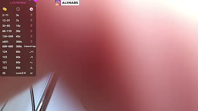 Snapshot of aliiiiiina chatting on 21, 2, 2025 aliiiiiina online show from 21, 2, 2025