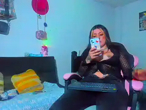 MARIANAWEED online show from 25, 2, 2026