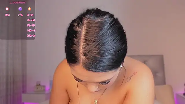 sophy champagne online show from 11, 3, 2025