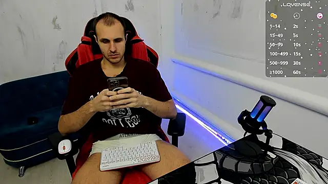 Raamoss online show from 7, 12, 2024