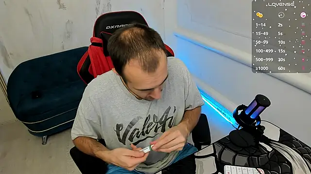 Raamoss online show from 11, 12, 2024